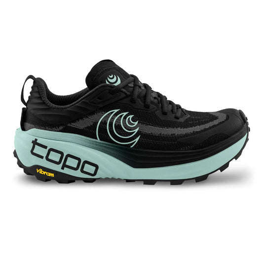 Black and teal Topo Vista Trail running shoe with 'topo' branding on a white background